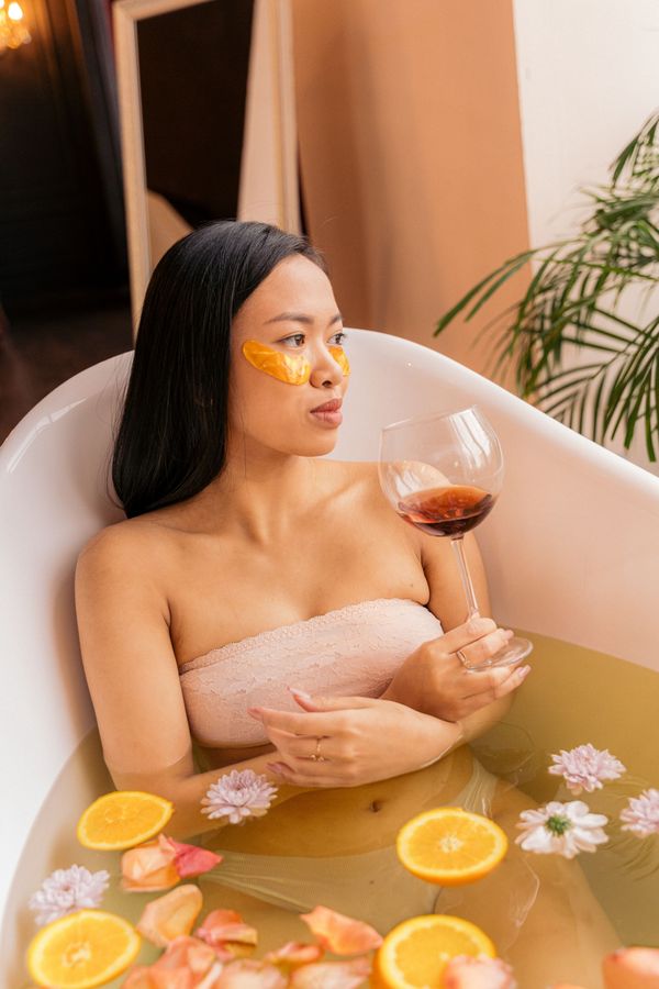 The Benefits of Detoxification Baths and Cellulite Reduction